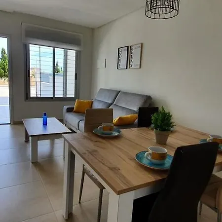 Oasis House Apartment