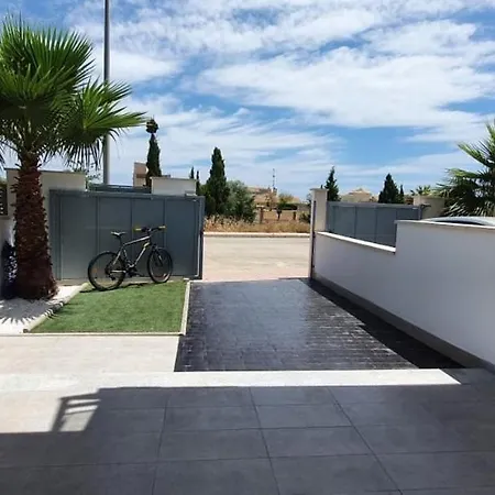 Oasis House Orihuela